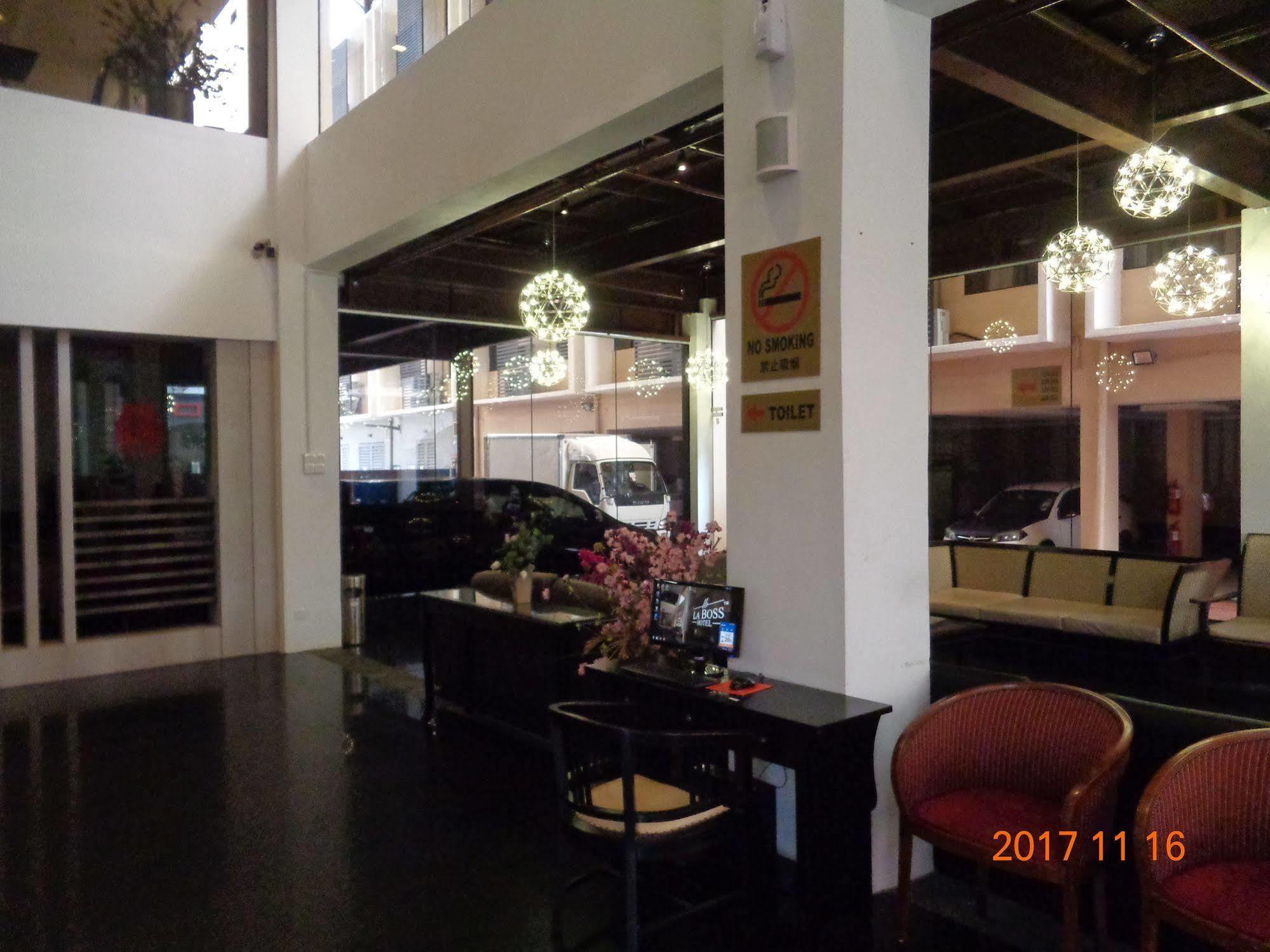 La Boss Hotel Malacca Esterno foto